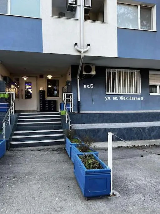 Little Jack With Terrace Apartment Sofia